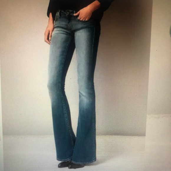 Mavi Denim - Retro NWT Mavi “Marie” low rise flares - vintage size 31